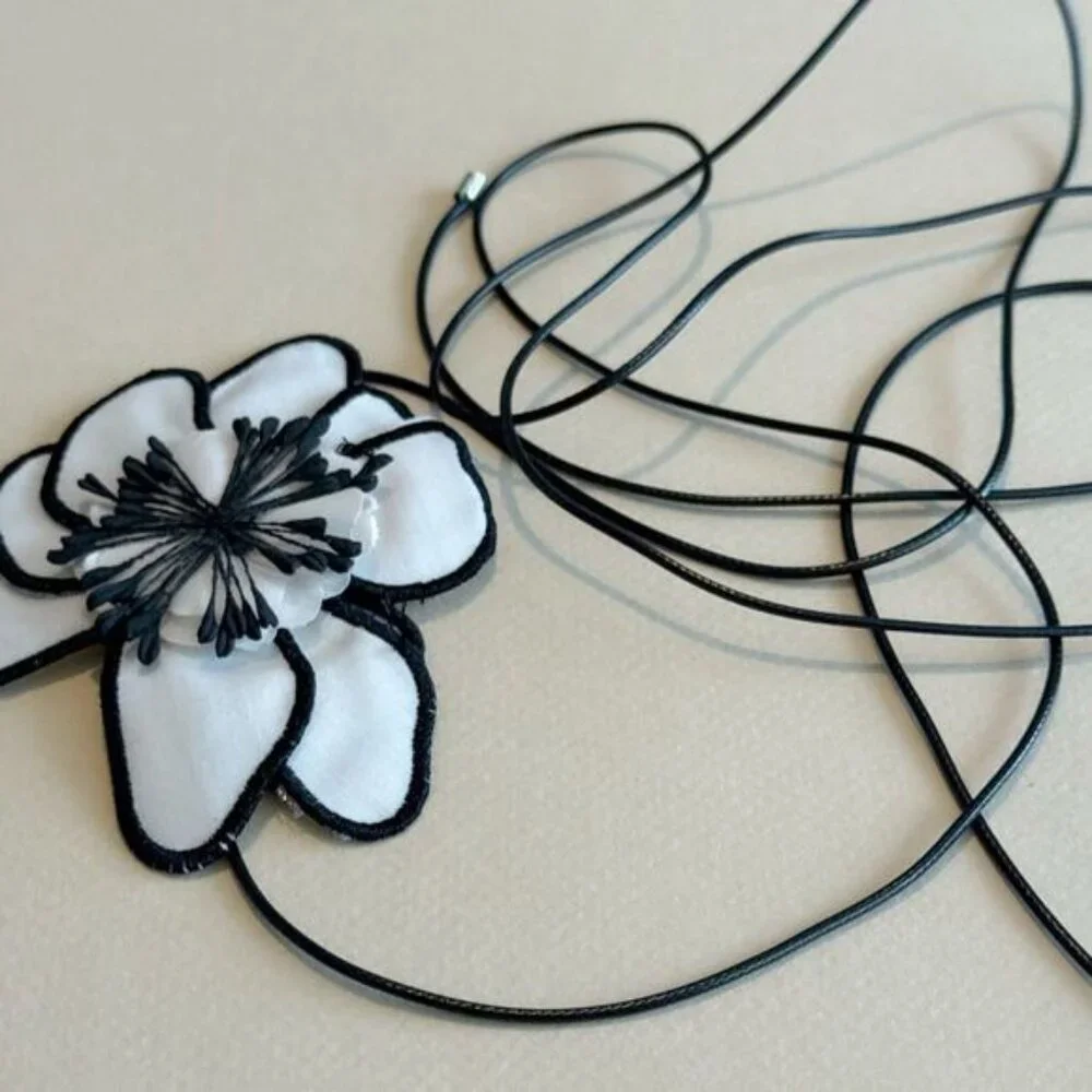 Boho White Floral Choker Necklace N1451 - Picture 4 of 5
